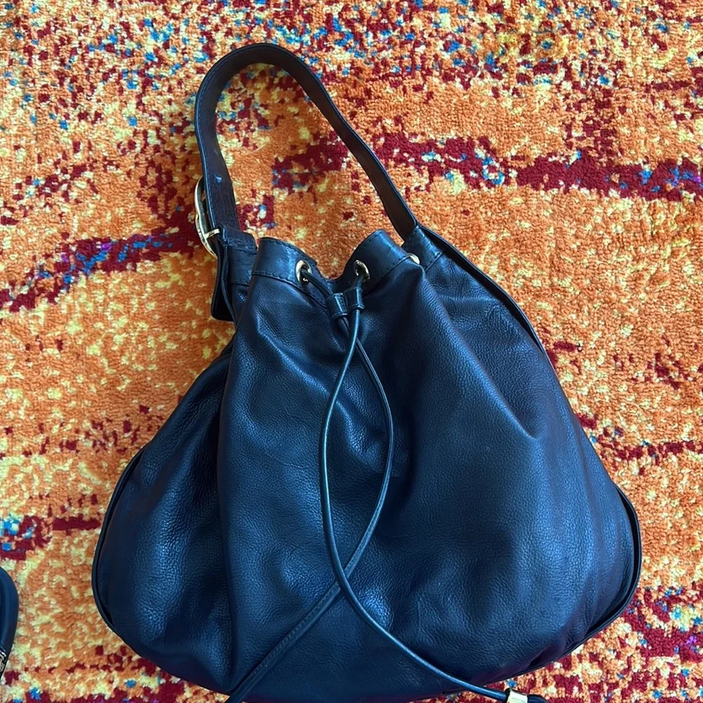 Authentic Gucci shoulder bag. - Picture 6 of 7